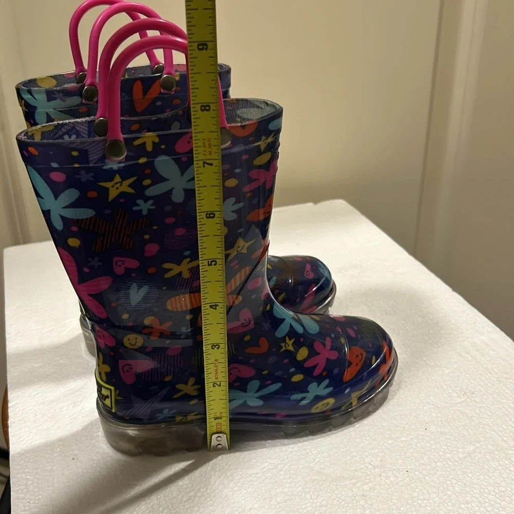 Western Chief Floral hearts stars smiley face Rain Boots light up heels size 10